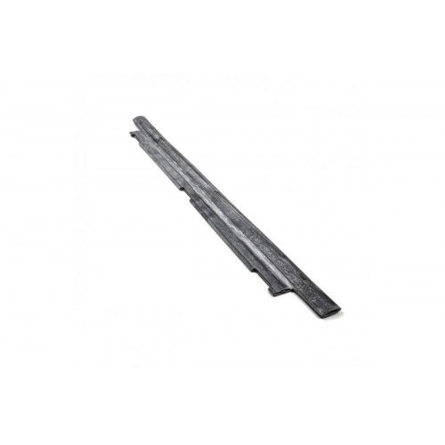 Уплотнитель двери (нижний) Indesit C00056475